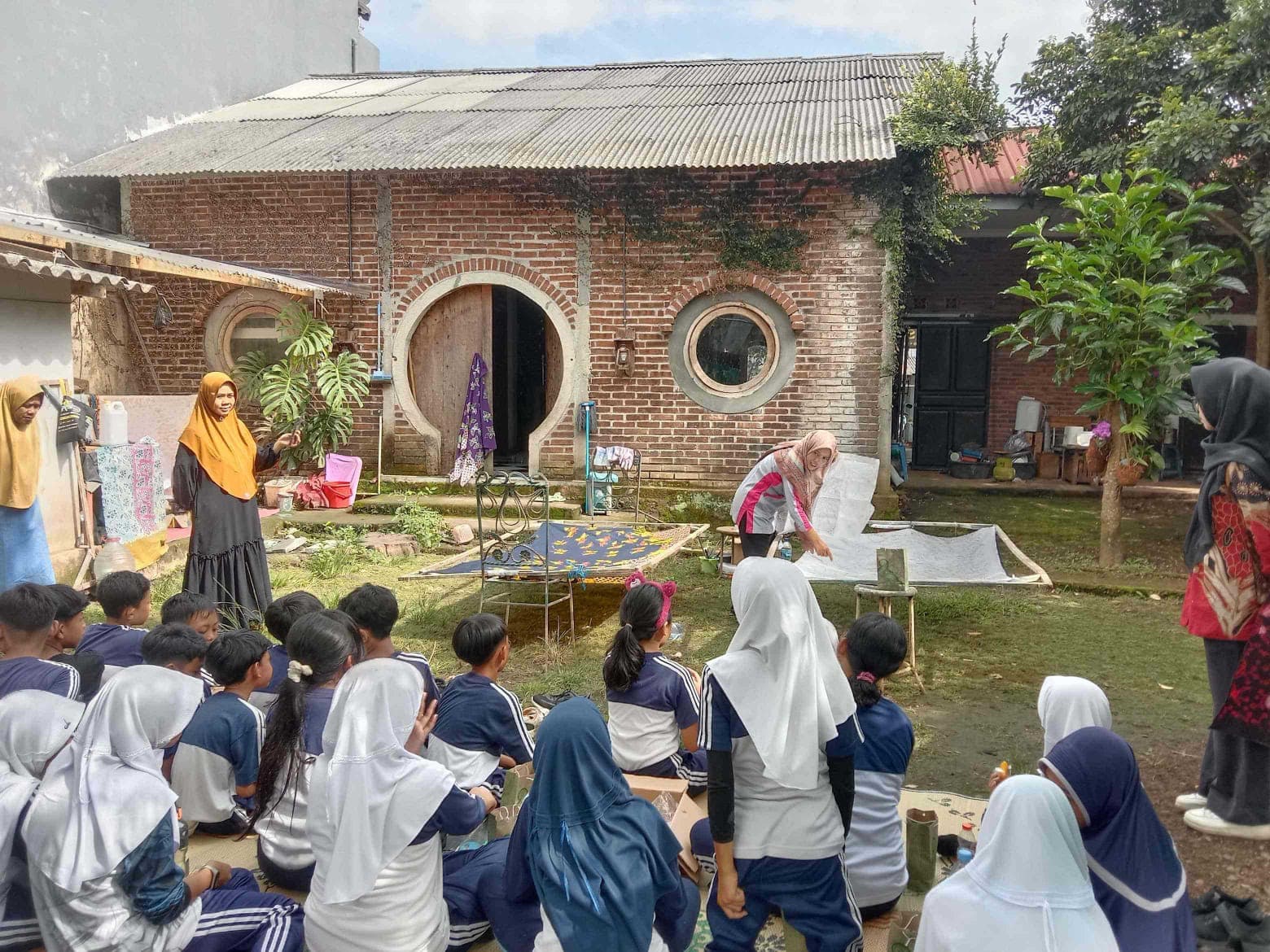 Workshop Membatik Rutin - Kegiatan Puspanyidra Batik Magelang